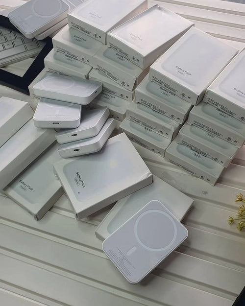 Apple MagSafe Battery Pack